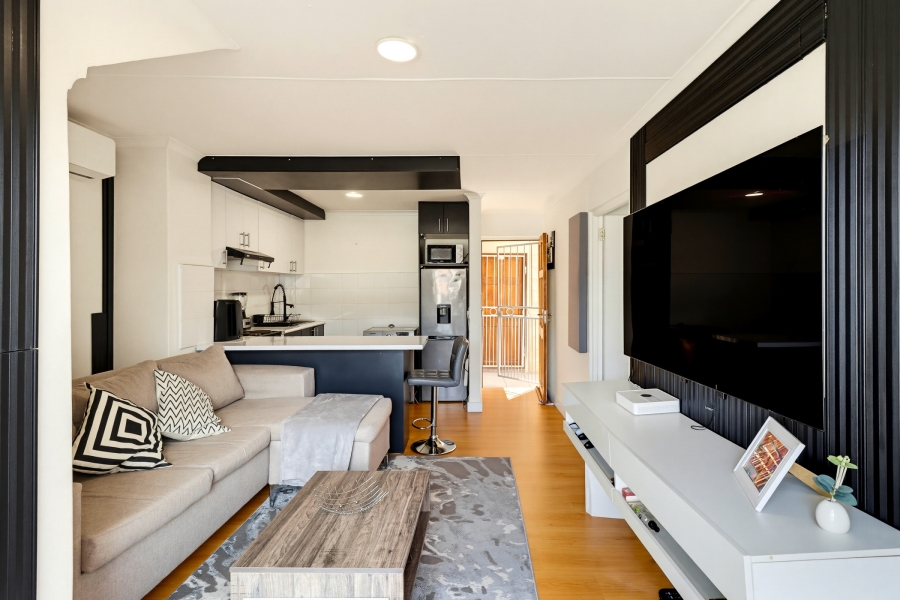 1 Bedroom Property for Sale in Whispering Pines Western Cape